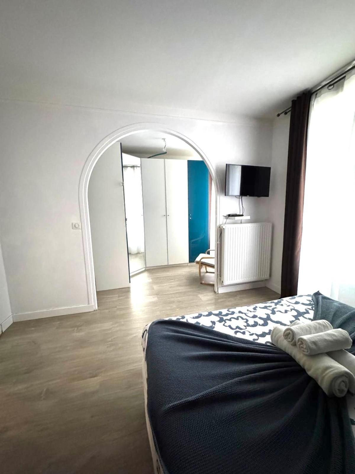 L'Escapade Parisienne Apartamento Maisons-Alfort Exterior foto